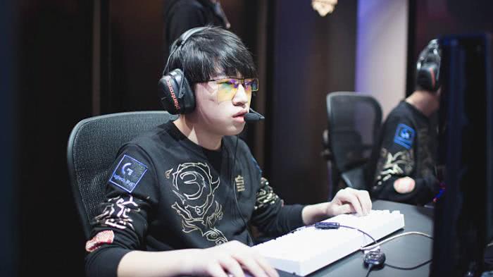 英超劲旅 英超劲旅